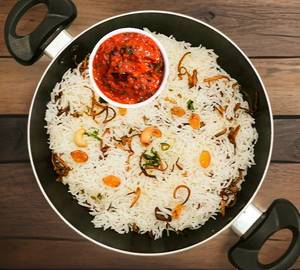 Ghee Kaju Rice With Tomato Chutney