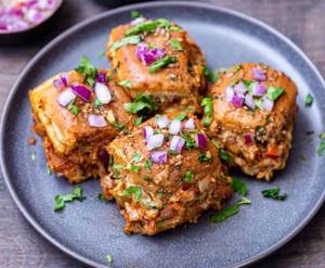 Cheese Masala Pav [2 Pav]