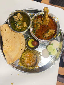 Varhadi Chicken Thali (chicken Curry 3pcs. Chilly Chicken, Rice, Bhakar/2 Roti, Gulab Jamun)