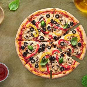 Italian Cheese Chilli Pizza