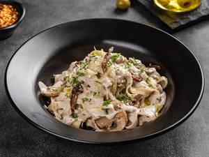 Creamy Mushroom Fettuccine
