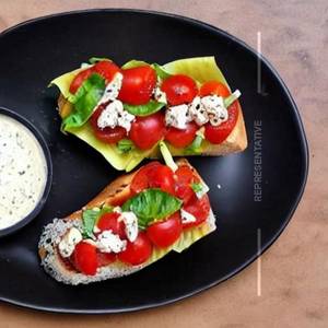 Old fashioned brushetta