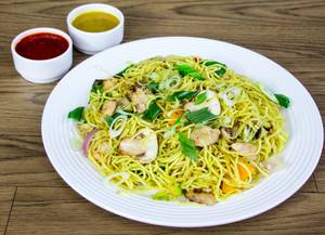 Chicken Schezwan Garlic Noodles