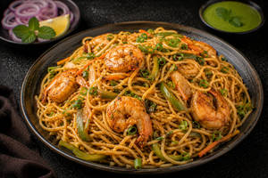 Prawns Hakka Noodles