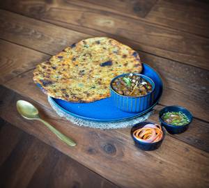 Amritsari Mix Kulche Pindi Chole