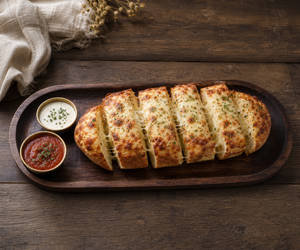 Cheese Pull Garlic Bread