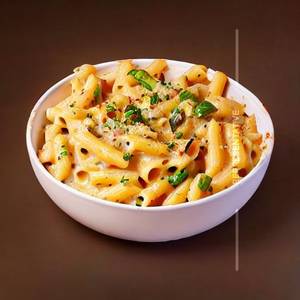Veg White Sauce Macaroni