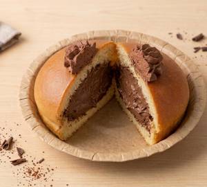 Chocolate Cream Bun