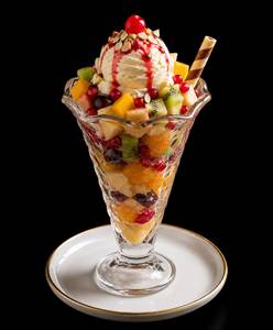 Fruit Salad With Ice Cream