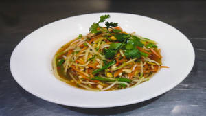 Som Tom Thai Papaya Salad