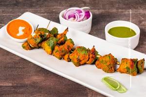 Murg Lasuni Tikka