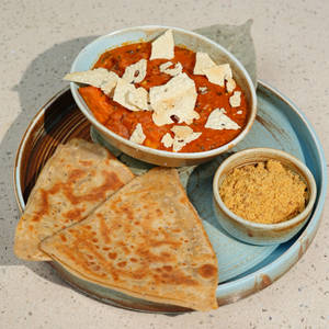 Paneer Papad Ki Sabzi, Namak Ajwain Parantha