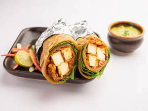 Chilli Paneer Roll