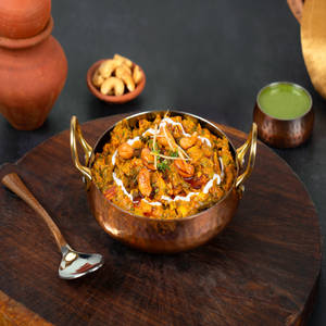 Nizami Diwani Handi (Sattvik)