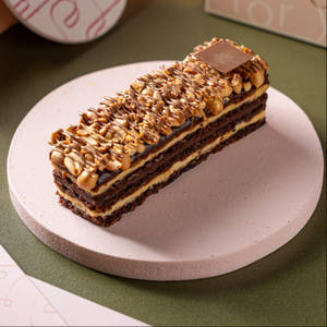 Snickers Slice (Gluten-Free)