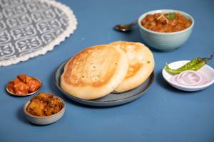 Chole Kulcha