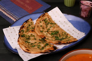 Hari Mirch Parantha