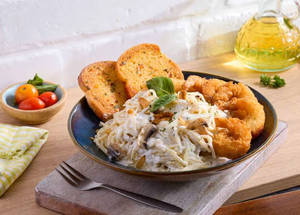 Crispy Prawn with Garlic Mushroom Pasta