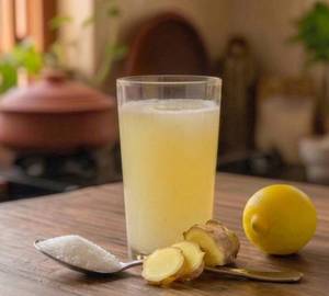 Fresh Lemon Juice ( Ginger & Sweet)