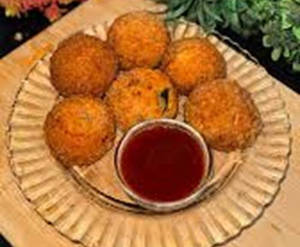 Cheese Ball With Peri Peri Sauce
