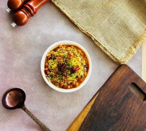 Mixed Chaat (Samosa + Cutlet)