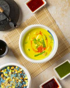 Vegan Foo Yellow Curry, Water Chestnut, Broccoli