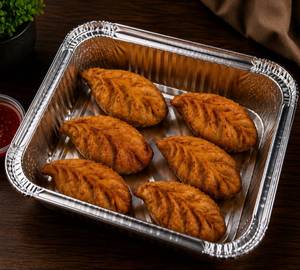 Paneer Fried Momos (6 Pieces)