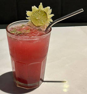 Strawberry Mint Mojito