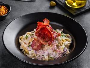 Fettuccine Carbonara