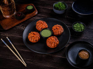 Tandoori Achari Ghost Soya Momo