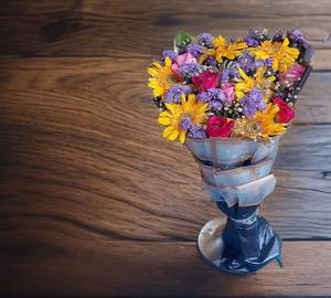 Sunflower Blue. Lagoon Bouquet
