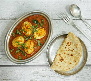 Egg Masala + Tawa Roti (1 piece)