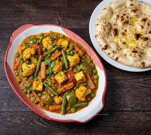 Mix Veg + Butter Naan (1 piece)