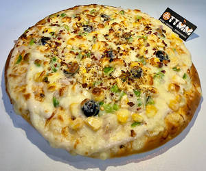 Chheese Corn Pizza