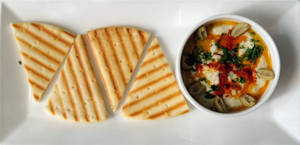 Lebanese Hummus With Crisp Lavash