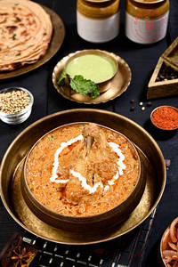 Tawa Chicken