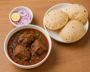 Mutton Curry (3pcs) With 3 Rotis