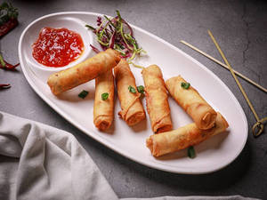 Thai Spring Rolls (3 Pcs)