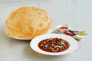 Chana Bhatura