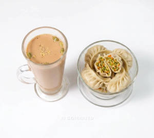 Steamed Momos Veg + Adrak Elaichi Fusion Tea - 2 Cup