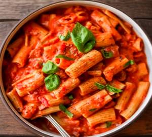 Red sauce pasta 🍝😋