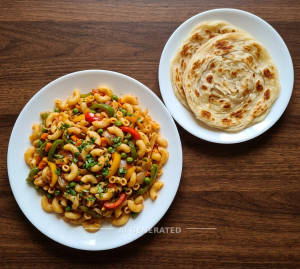 Veg macoroni + Parotta (2 pieces)