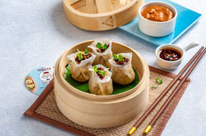 Spicy Shanghai Dumpling (4 Pcs.)
