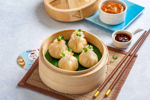 Chilli Cheese Dumpling (4 Pcs.)