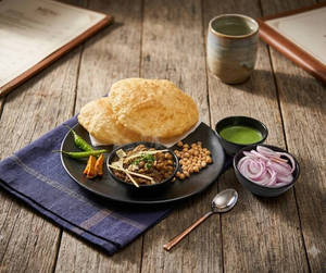 Chole Bhature Paneer Wale
