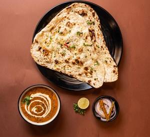 Dal Makhani+ 2 Roti Butter