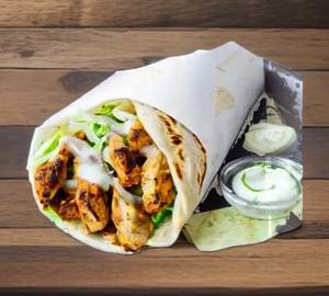 Kuboos Roll Shawarma