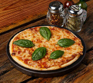 Margherita Pizza