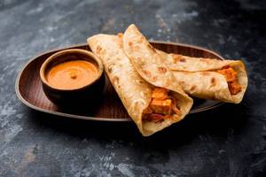 Paneer Peri Peri Roll