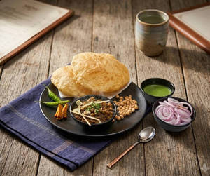Chole Bhature Without Paneer